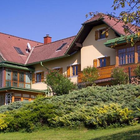 Ferienwohnungen Soravia Gamlitz Luaran gambar