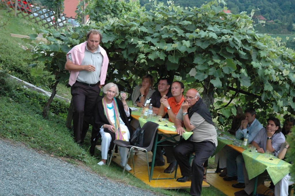 Ferienwohnungen Soravia Gamlitz Bilik gambar