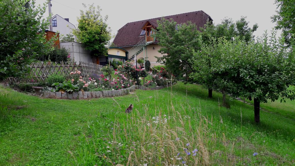 Ferienwohnungen Soravia Gamlitz Luaran gambar